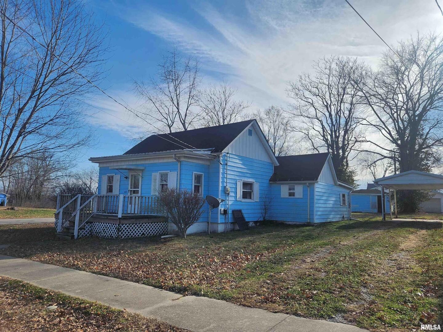 412 E KASKASKIA Street — Pinckneyville, IL 62274