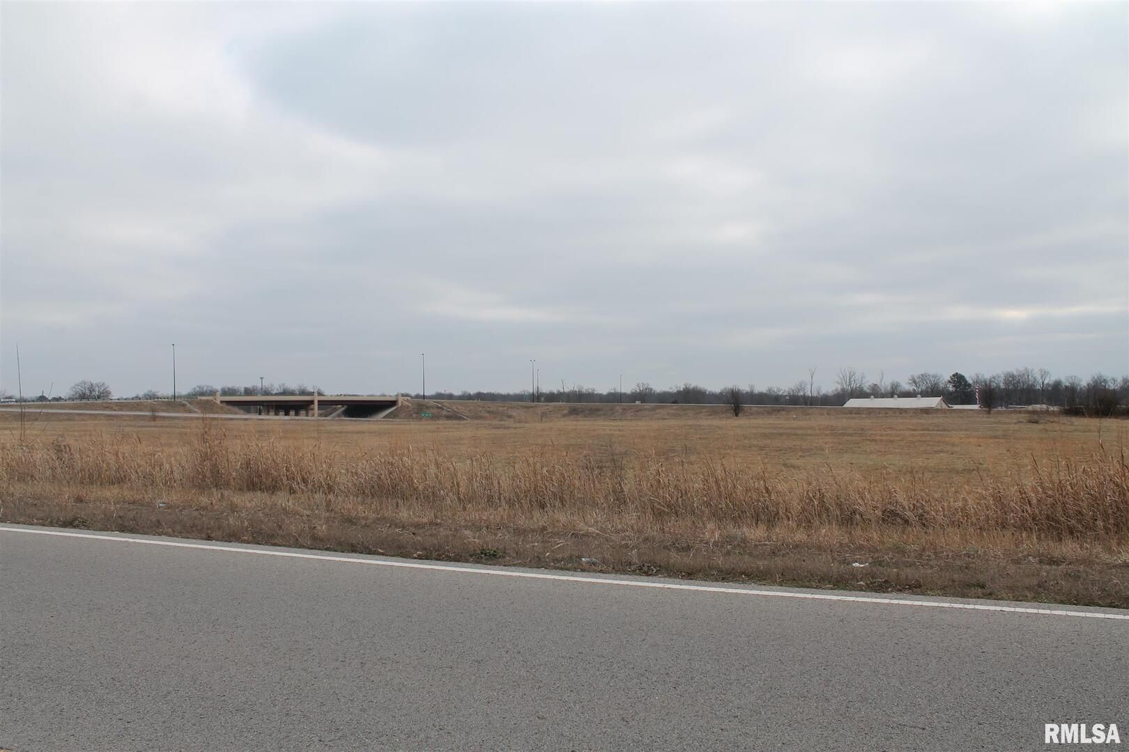Lot 2 FRONTAGE Road — IL 62918