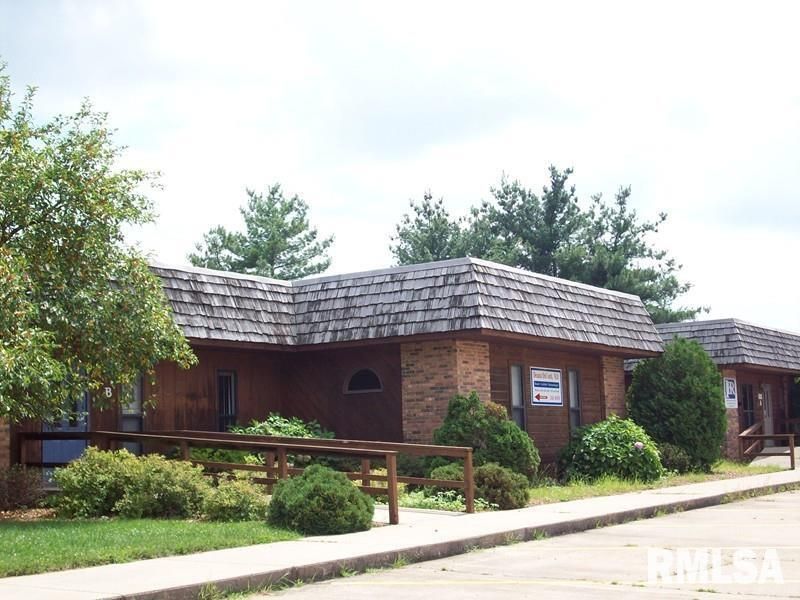 4224 Lincolnshire Drive — Mt Vernon, IL 62864