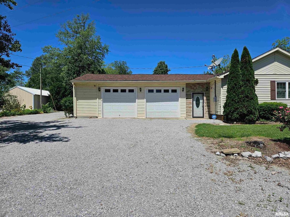 550 VIENNA Road, Olmsted, IL 62970