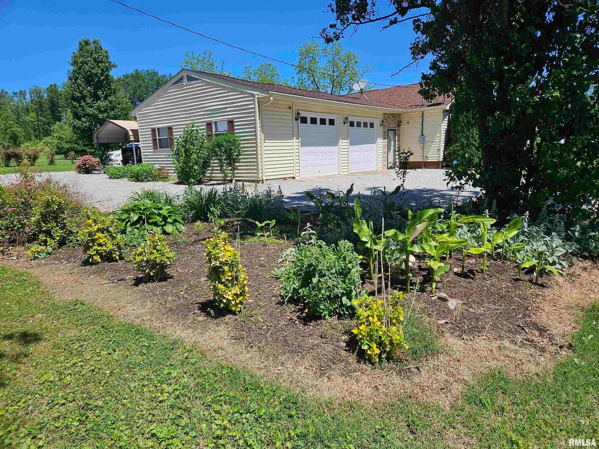 550 VIENNA Road, Olmsted, IL 62970