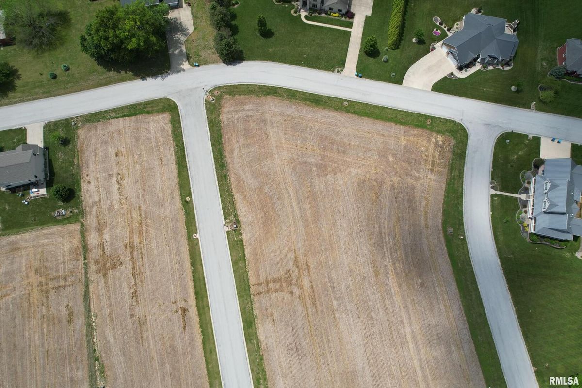 244 WALNUT, Damiansville, IL 62815