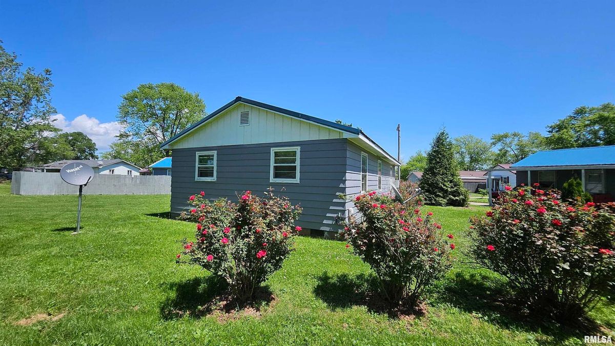 85 Yakima Circle, Mcclure, IL 62957