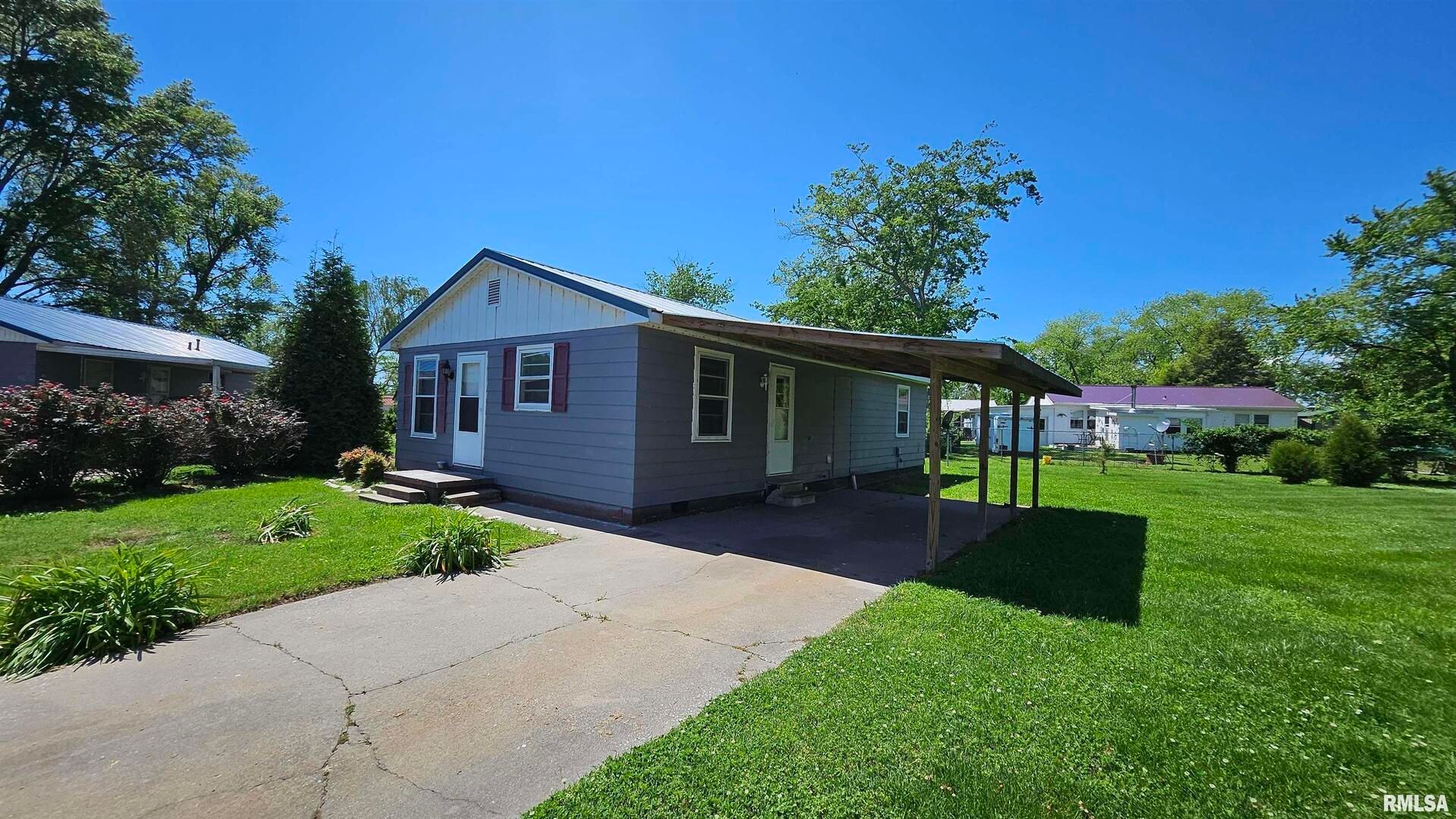 85 Yakima Circle — Mcclure, IL 62957