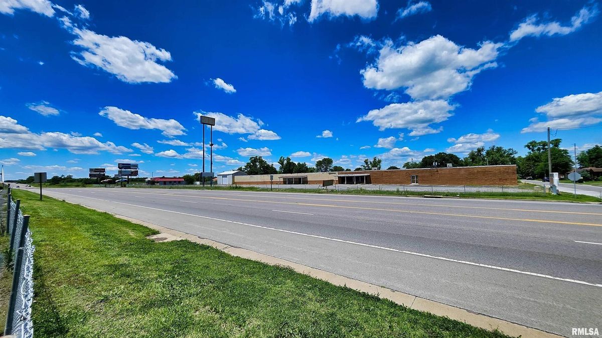 536 State Highway 146 Highway, Mcclure, IL 62957