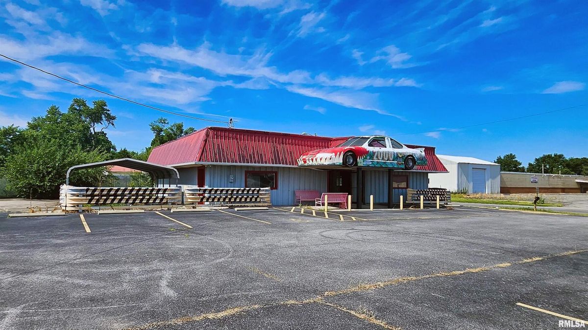 592 State Highway 146 Highway, Mcclure, IL 62957