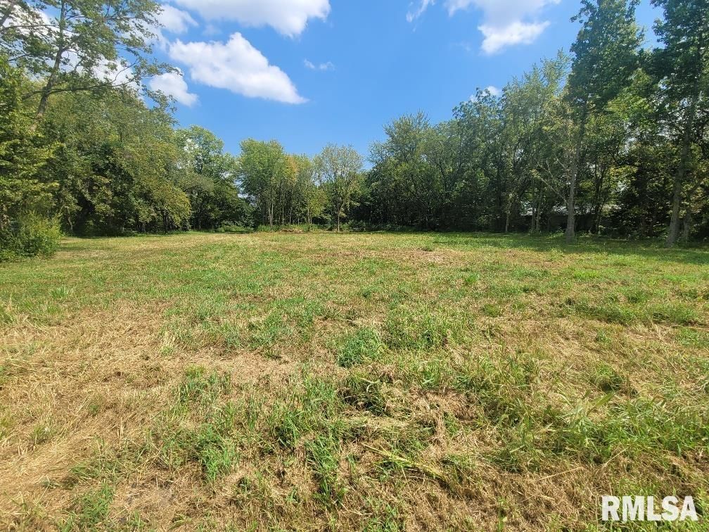 000 N Hirons Street — Waltonville, IL 62894