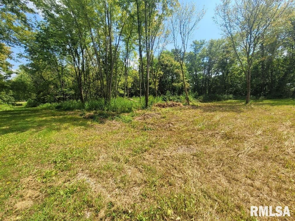 000 N Hirons Street, Waltonville, IL 62894