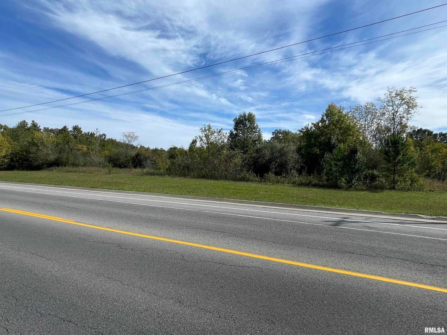 2480 Meadville Lane — Carbondale, IL 62901
