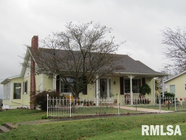 195 MARKET Street, Elizabethtown, IL 62931