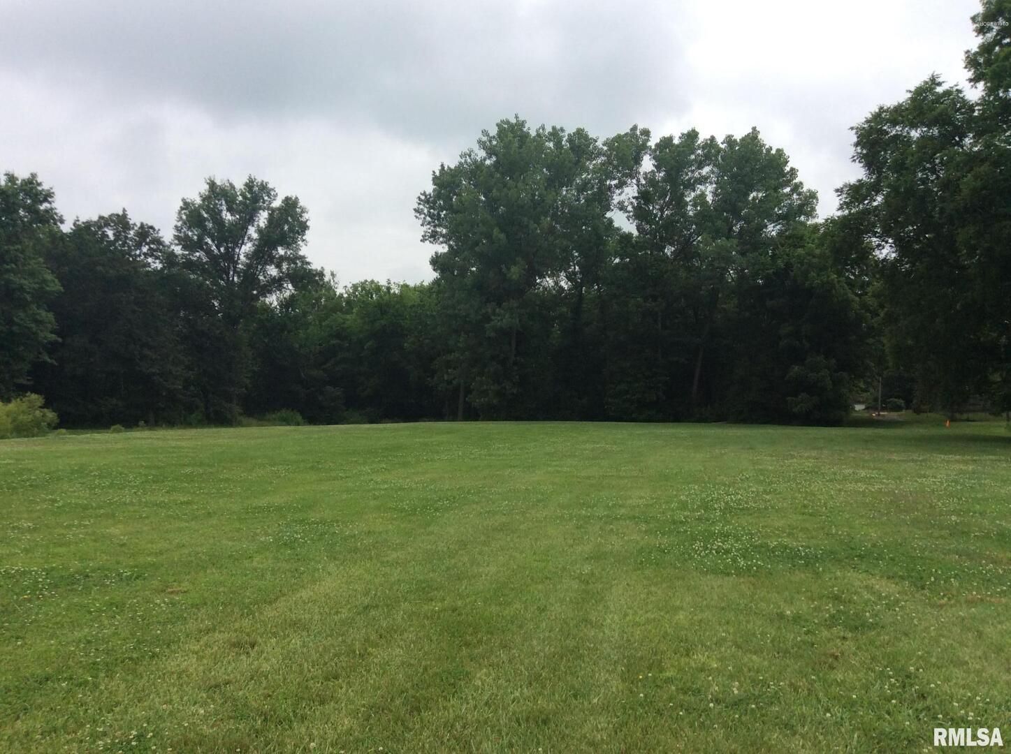 2604 Veterans Memorial Drive — Mt Vernon, IL 62864