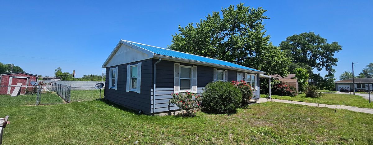 102 MOHAWK Street, Mcclure, IL 62957