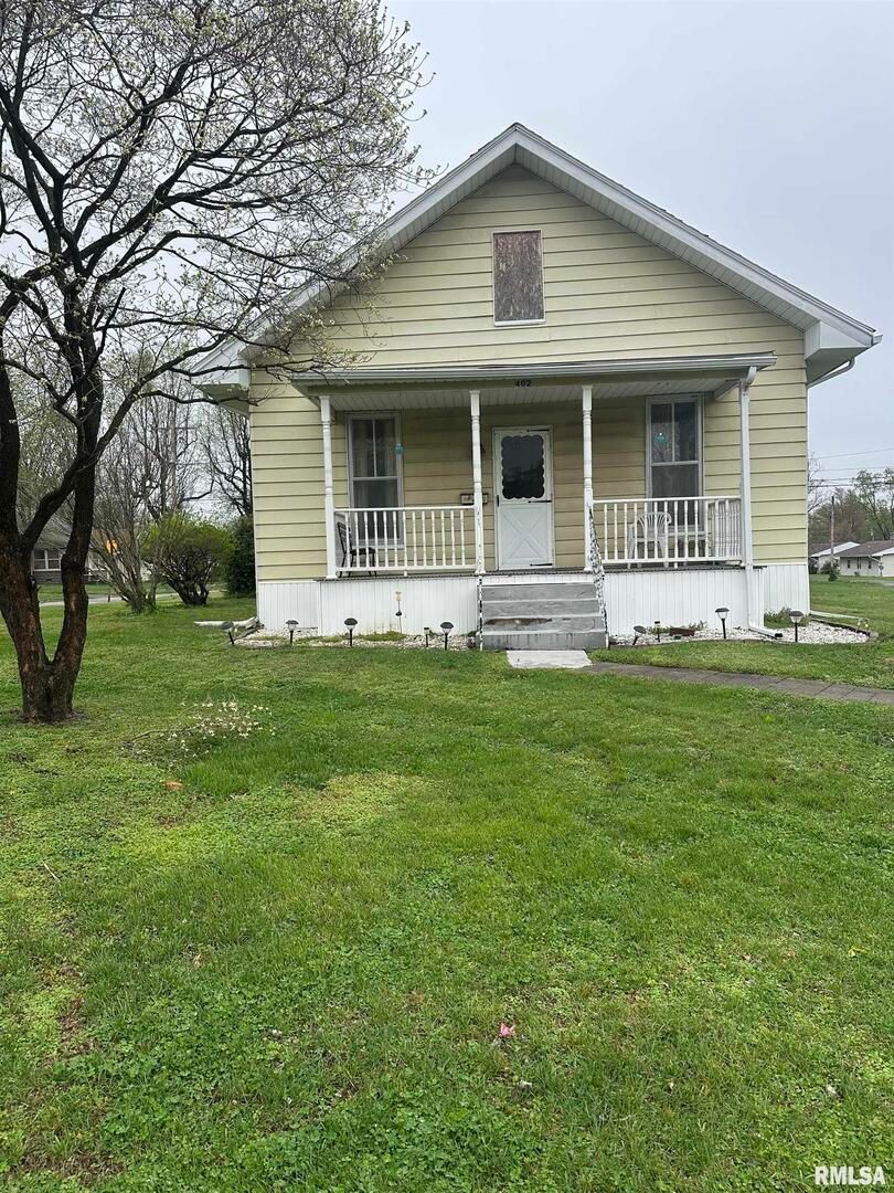402 Keyes Street, Duquoin, IL 62832