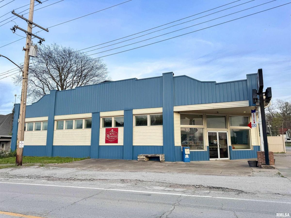 200 FRONT Street, Dongola, IL 62926