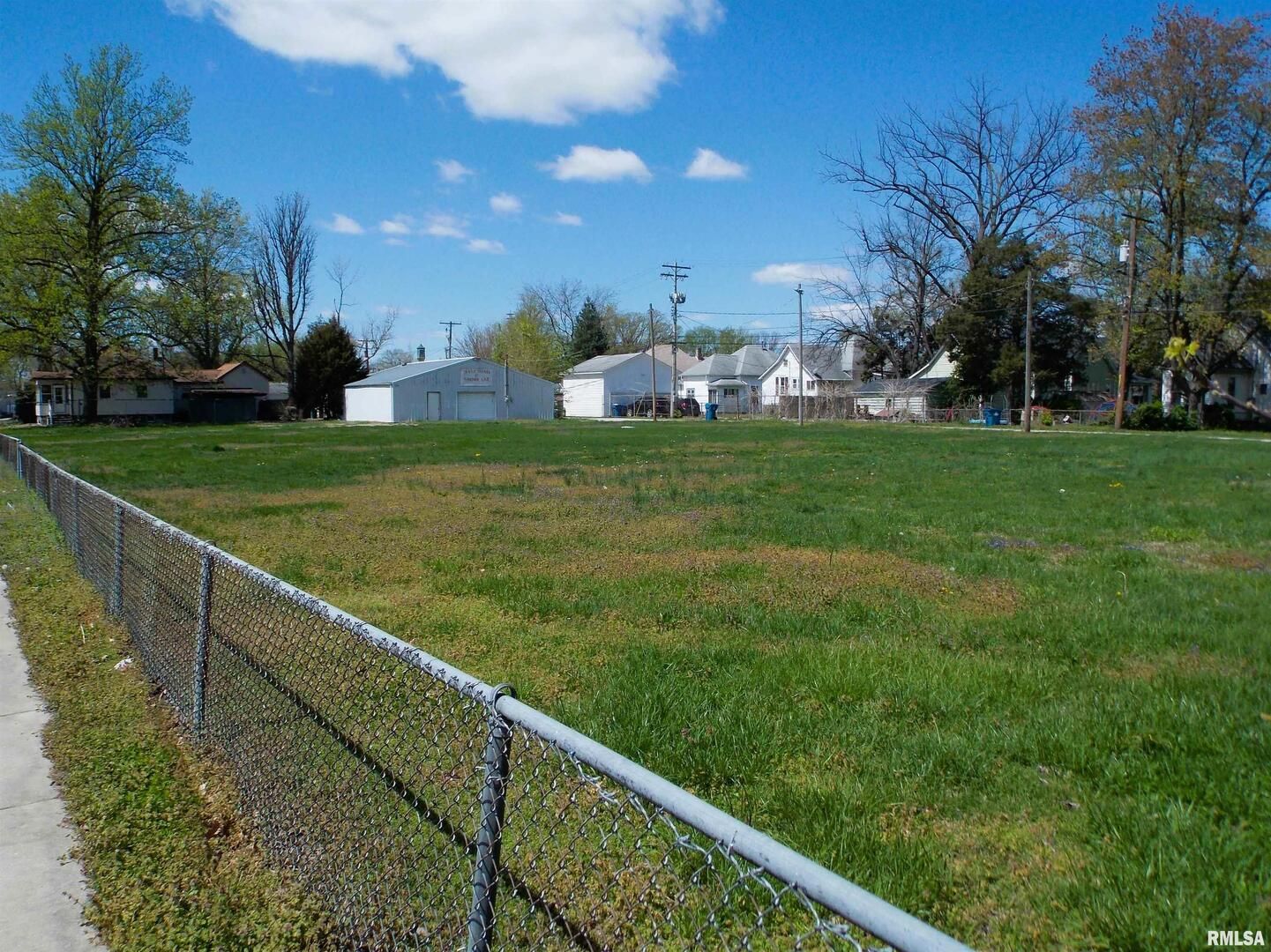 838 E 2ND Street #846 — Centralia, IL 62801