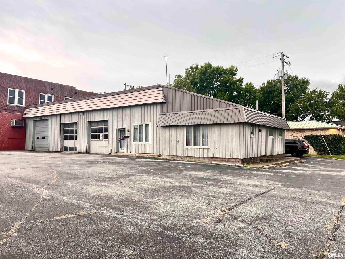 201 Park Avenue, Herrin, IL 62948