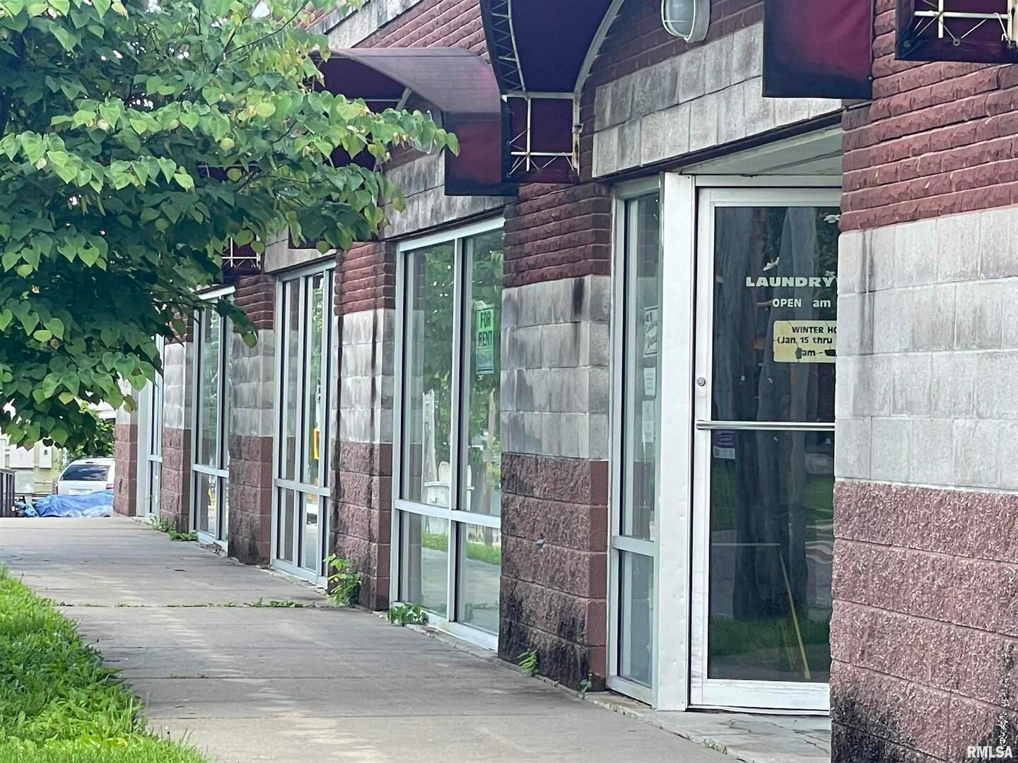601 S UNIVERSITY Avenue Suite 102 — Carbondale, IL 62901
