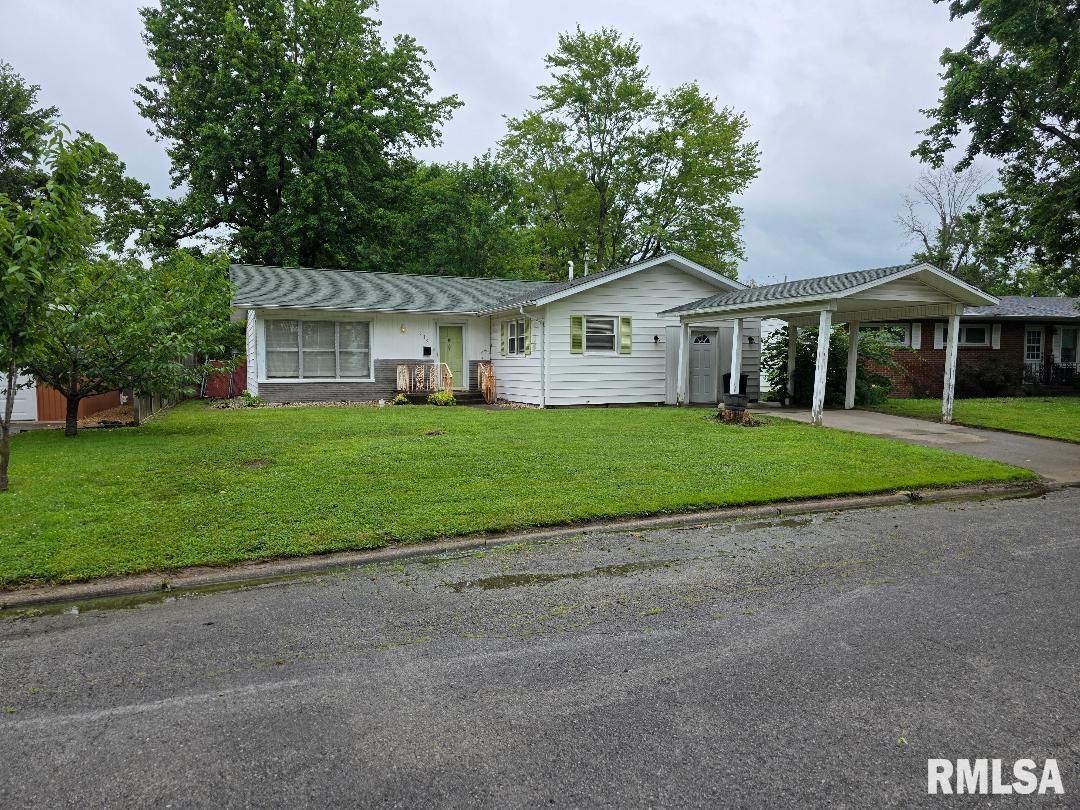 516 FREDERICK Street — Herrin, IL 62948