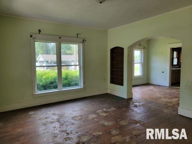 501 S DEAN Street, Royalton, IL 62983