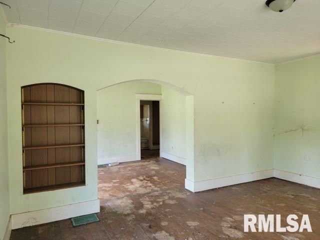 501 S DEAN Street, Royalton, IL 62983