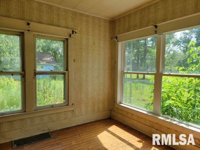 501 S DEAN Street, Royalton, IL 62983