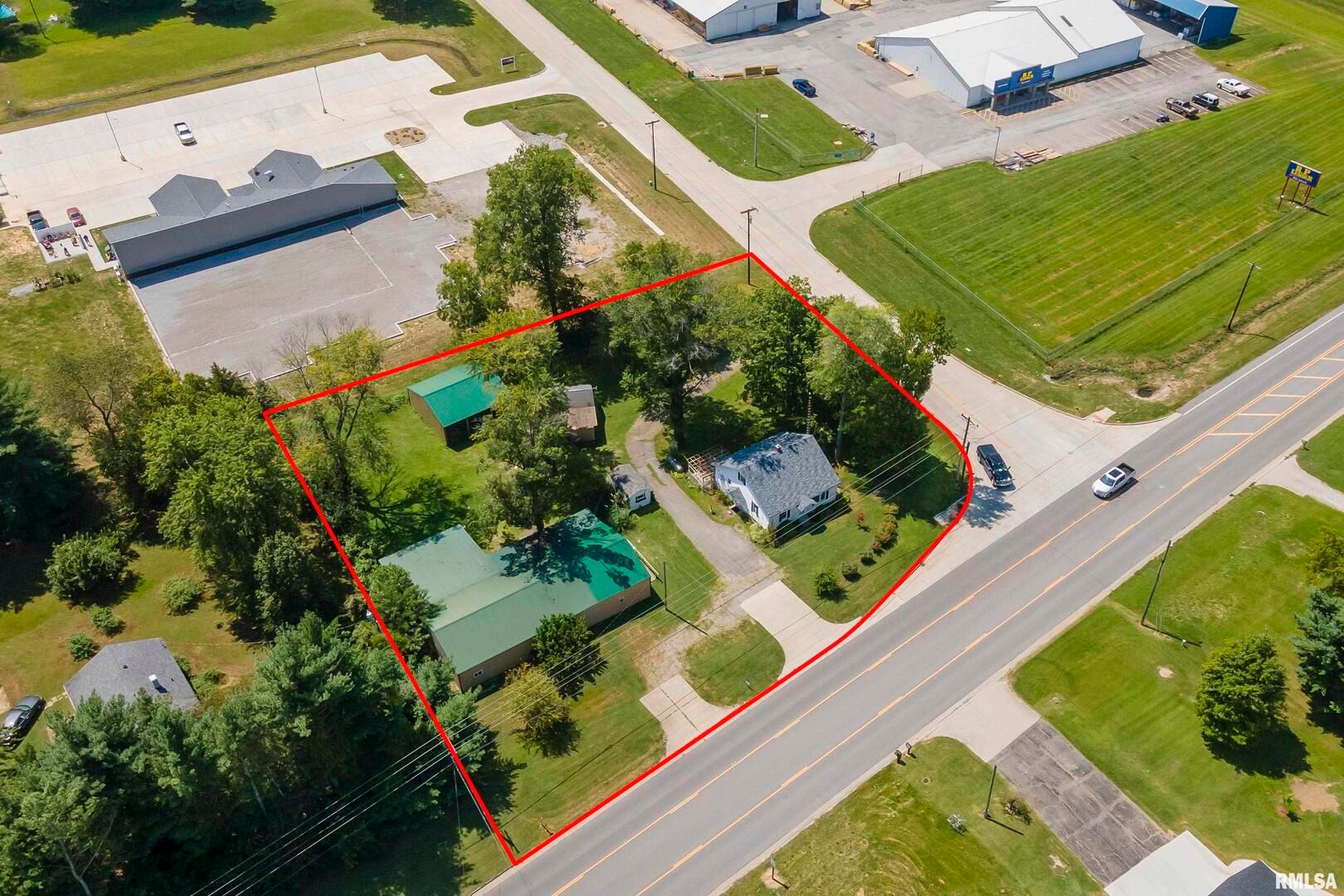 9221 E Illinois Highway 15 Highway — Mt Vernon, IL 62864