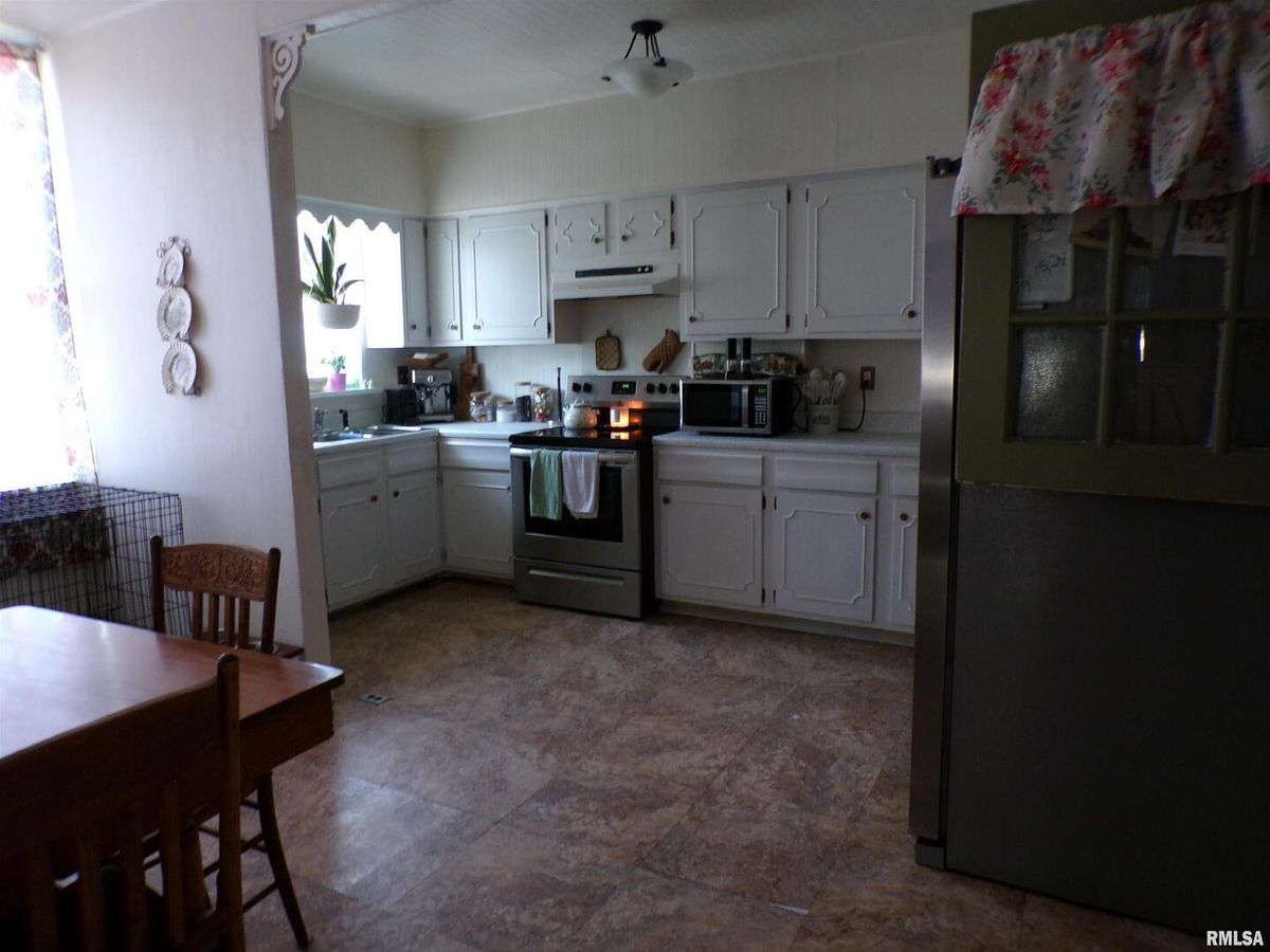 410 S Saint Louis Street, Sparta, IL 62286
