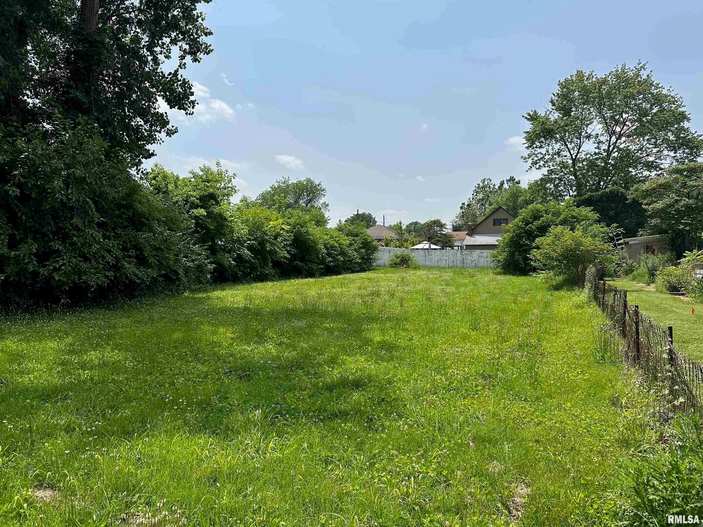 703 N VICTOR Street — Christopher, IL 62822