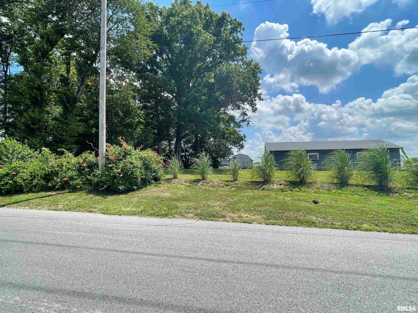 1504 W Dufour Street — Marion, IL 62959
