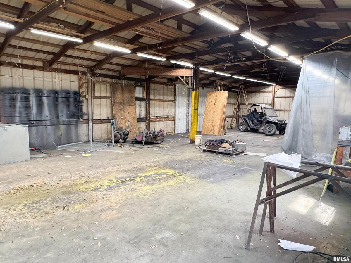 211 SPRING Street, Dongola, IL 62926