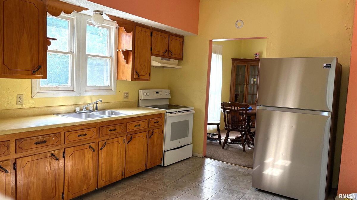 306 PLUM Street, Percy, IL 62272