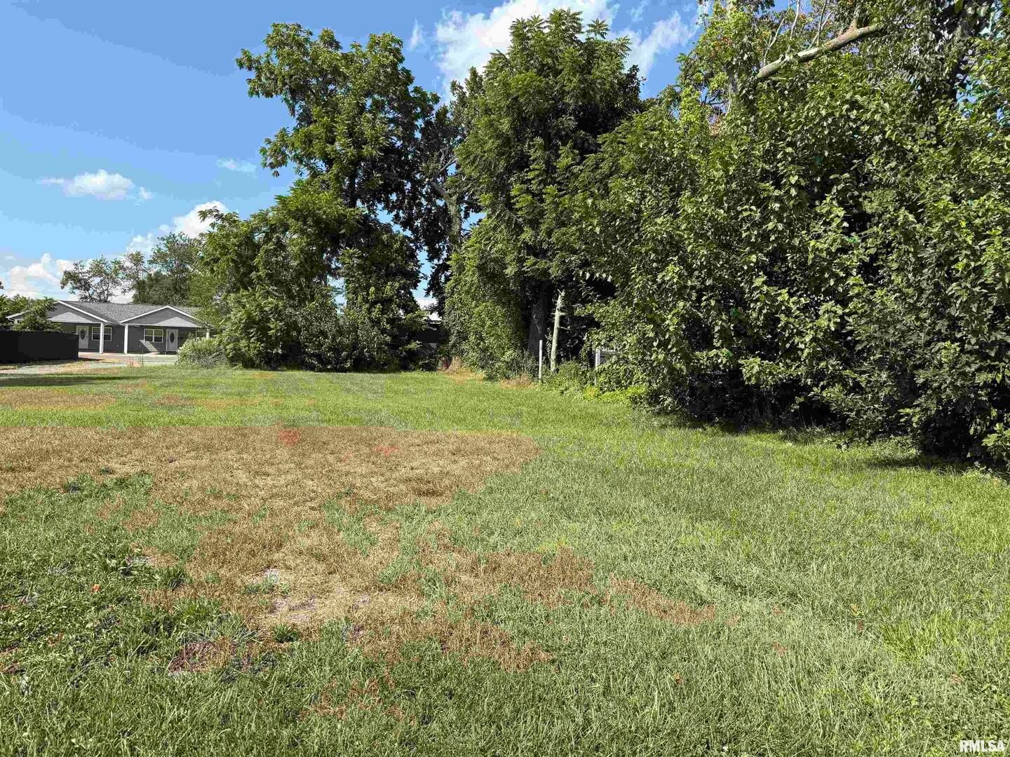 1008 W MAIN Street — Marion, IL 62959