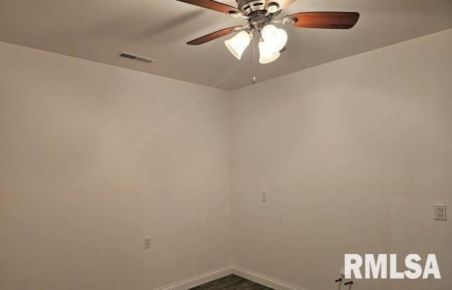 105 E MAIN Street, Ridgway, IL 62979