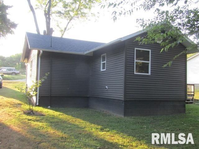 1506 HILLSIDE Road, Rosiclare, IL 62982