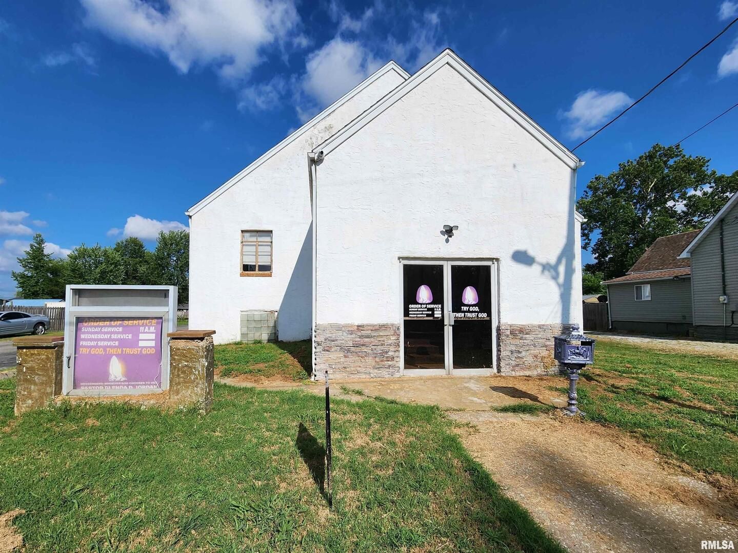 409 S HILL Street — Marion, IL 62959-2746
