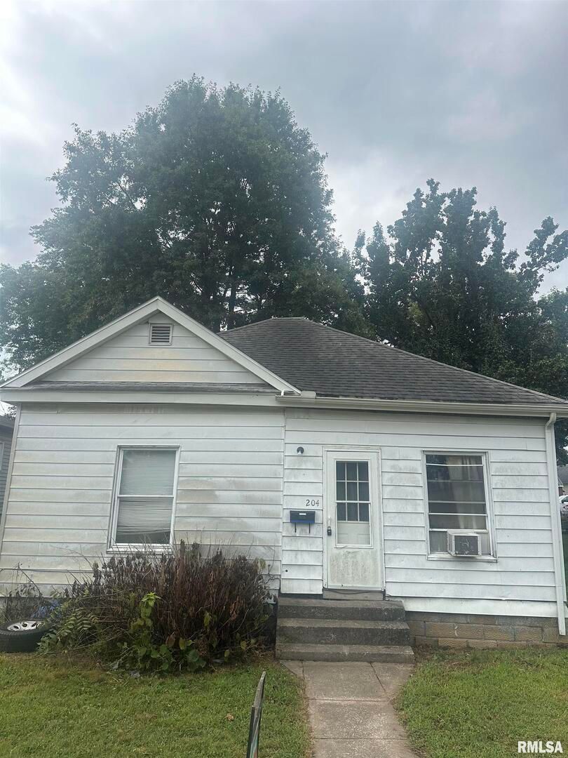 204 CHESTER Street, Pinckneyville, IL 62274