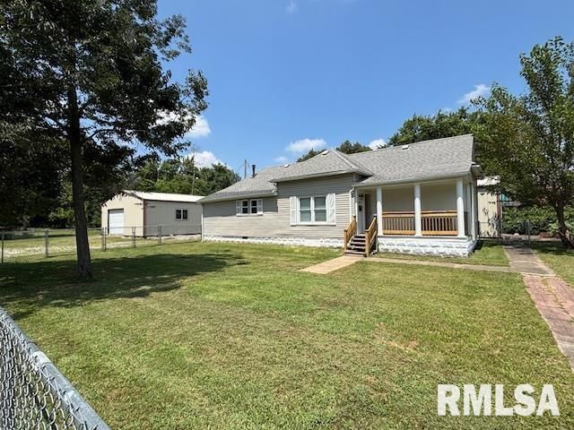 1621 N PARK Avenue — Herrin, IL 62948