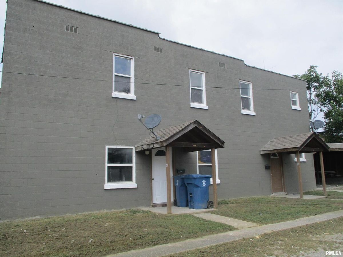 101 WEBSTER Street, Benton, IL 62812
