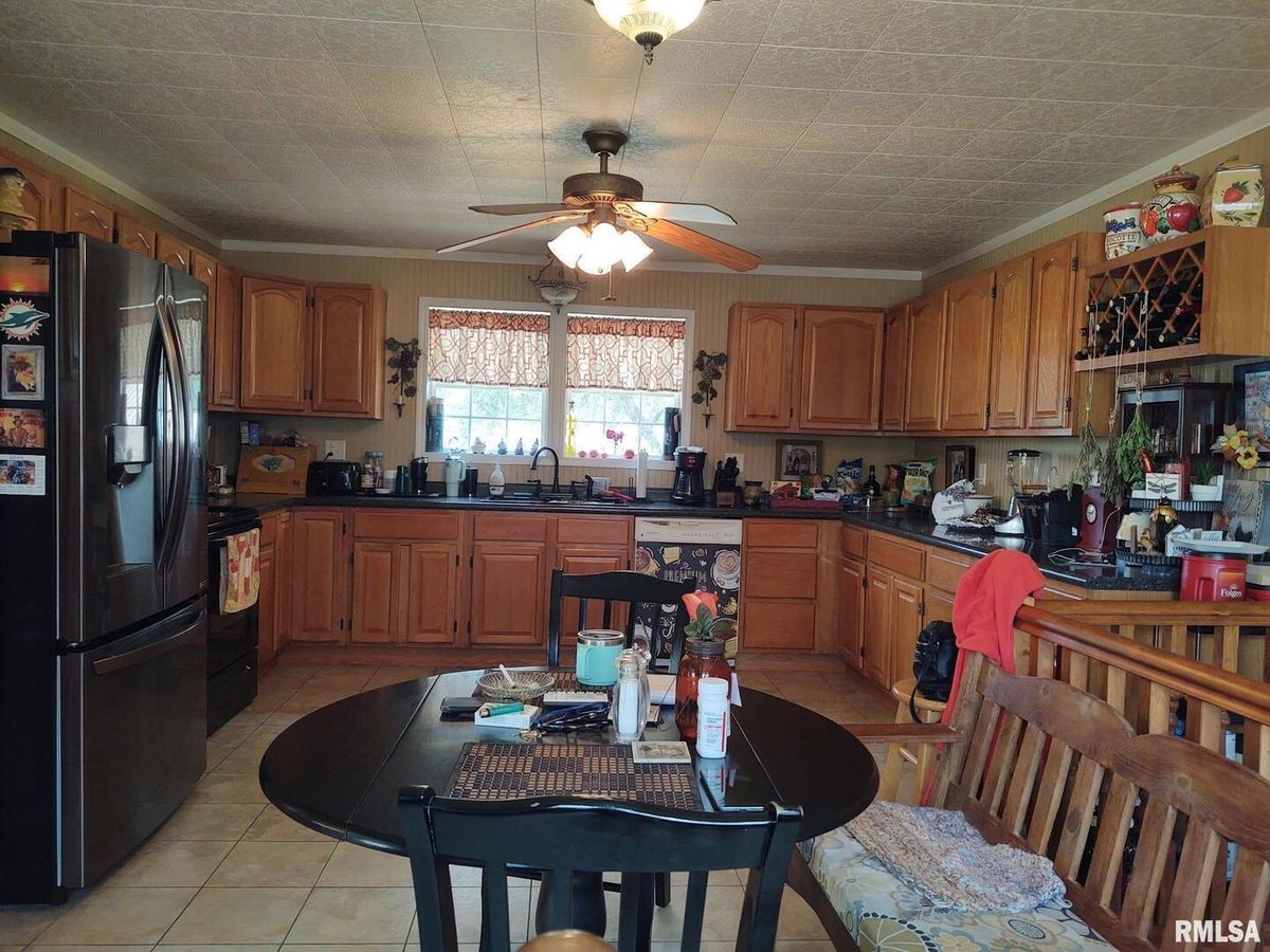 601 OHIO Street, Grand Chain, IL 62941