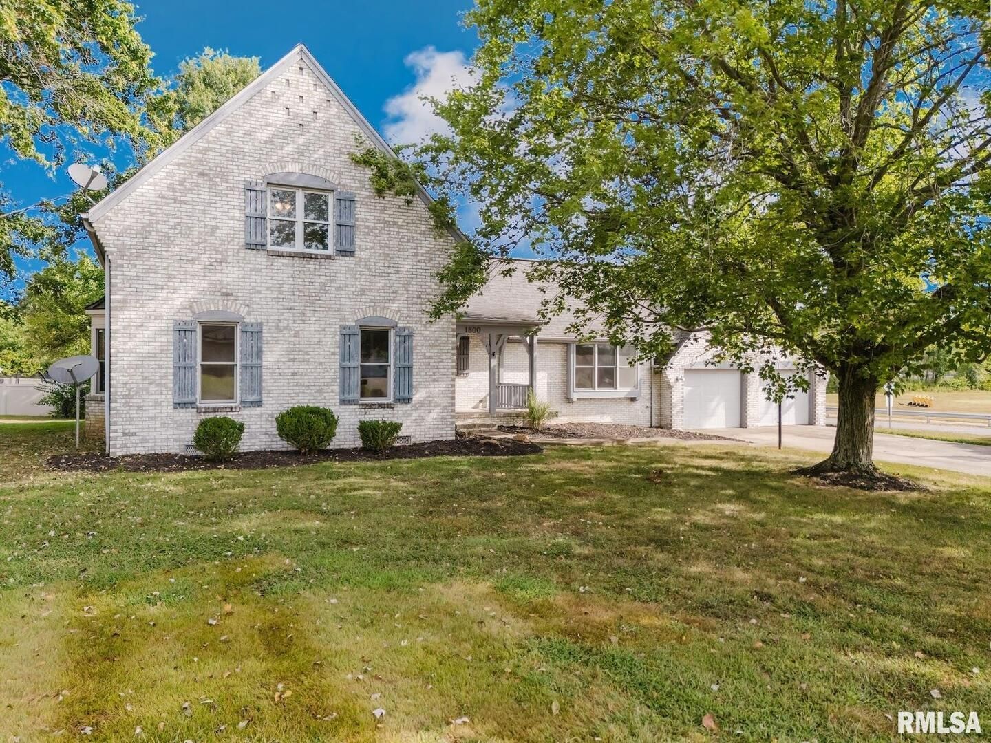 1800 Testa Drive — Marion, IL 62959