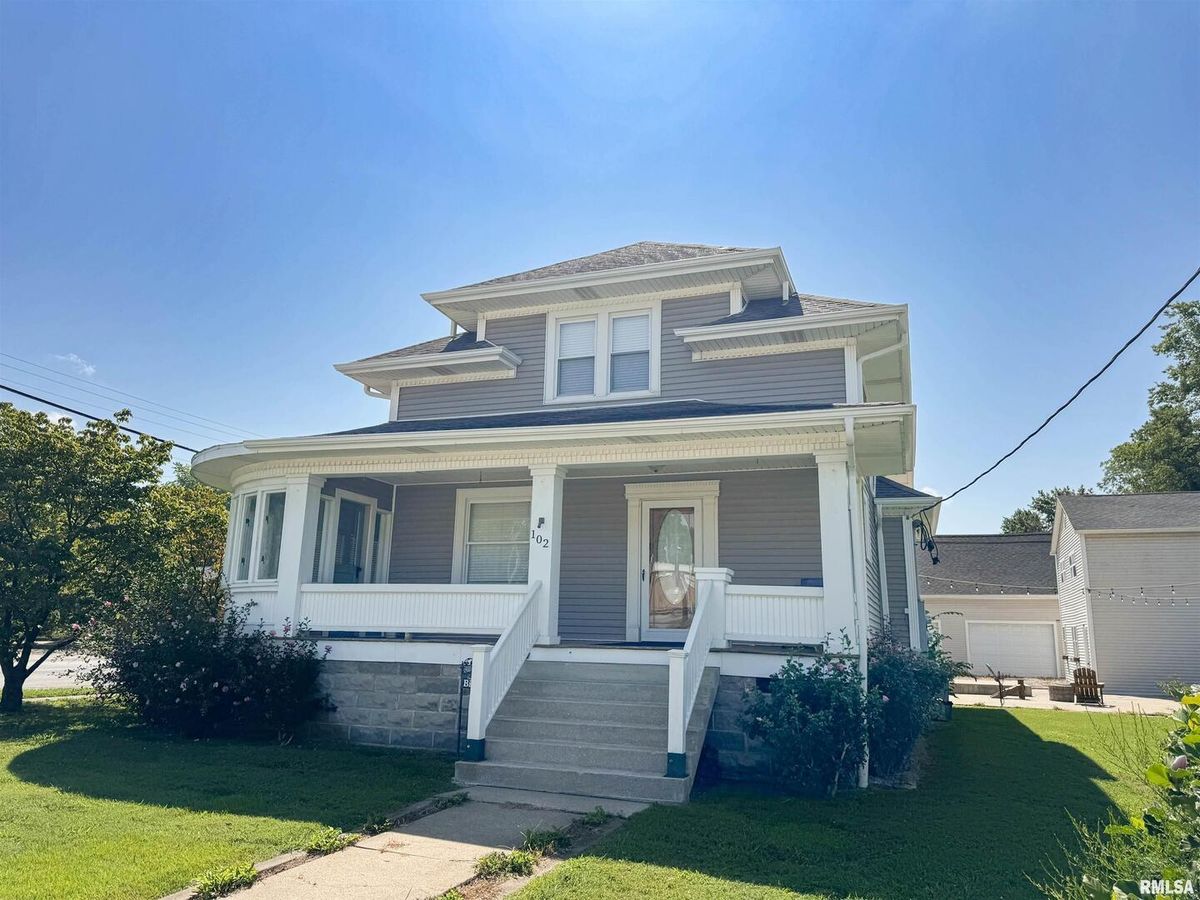 102 FRONT Street, Dongola, IL 62926