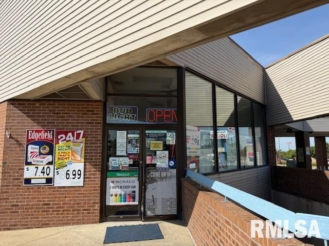 206 S 42ND Street — Mt Vernon, IL 62864