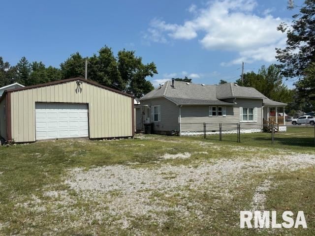 1621 N PARK Avenue — Herrin, IL 62948