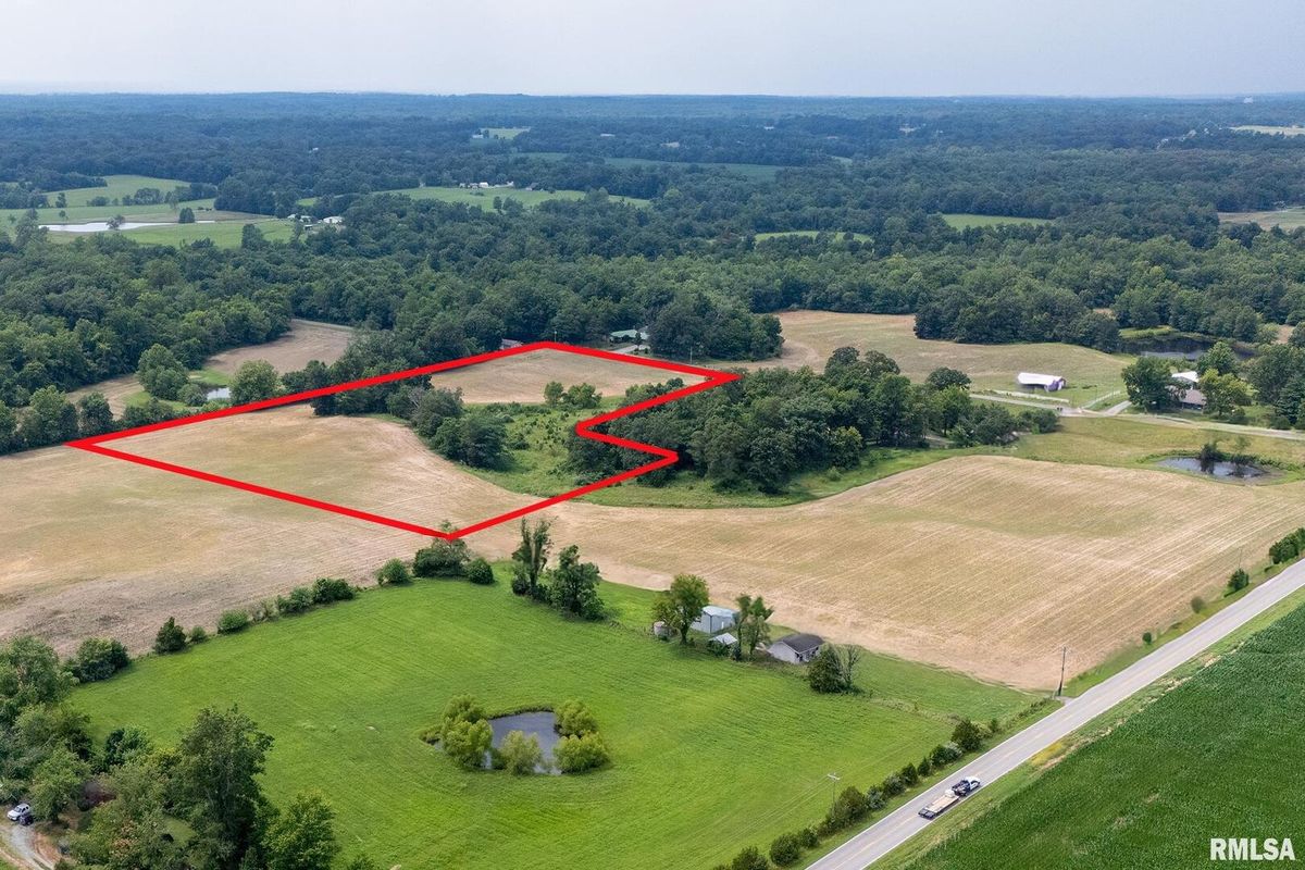 012 PERRY Road, Pittsburg, IL 62974