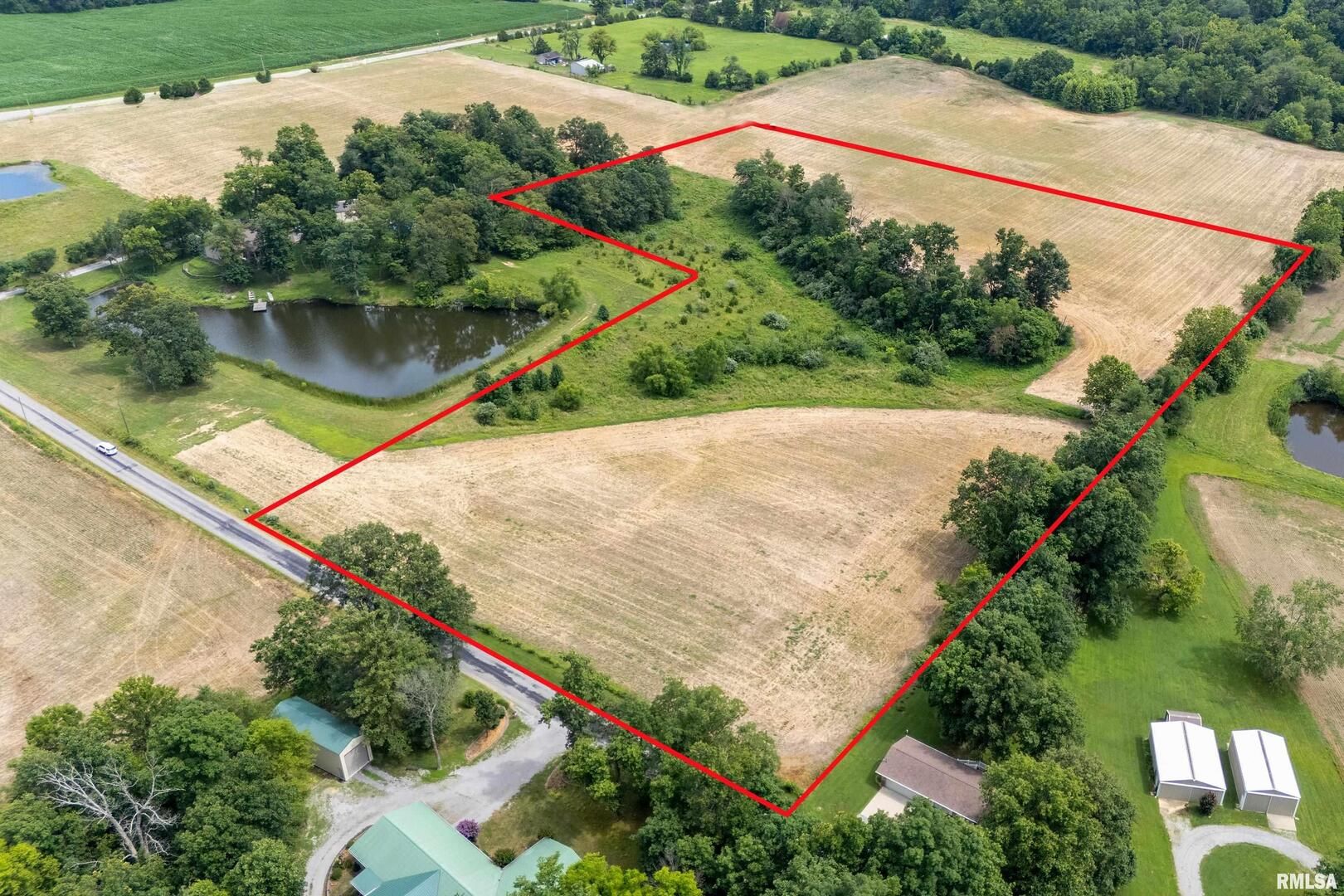 012 PERRY Road — Pittsburg, IL 62974