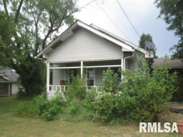310 Blossom Street — Carterville, IL 62918