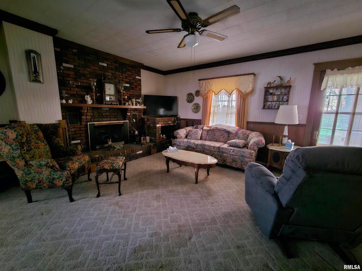 13675 Highway 45, Ozark, IL 62972