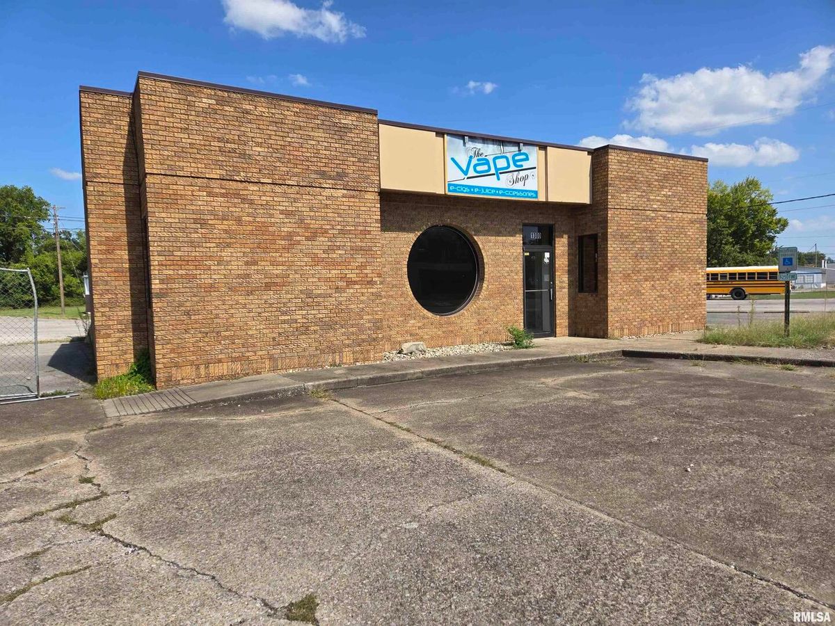 1300 MAIN Street, Carbondale, IL 62901