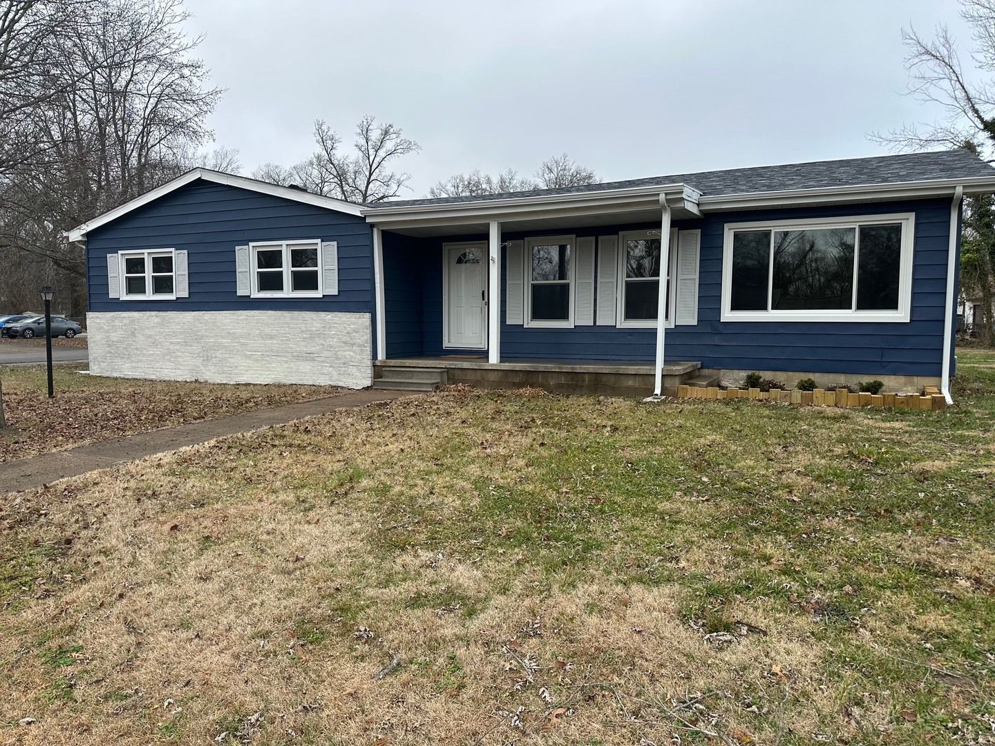 1350 Sebring Way — Carbondale, IL 62901