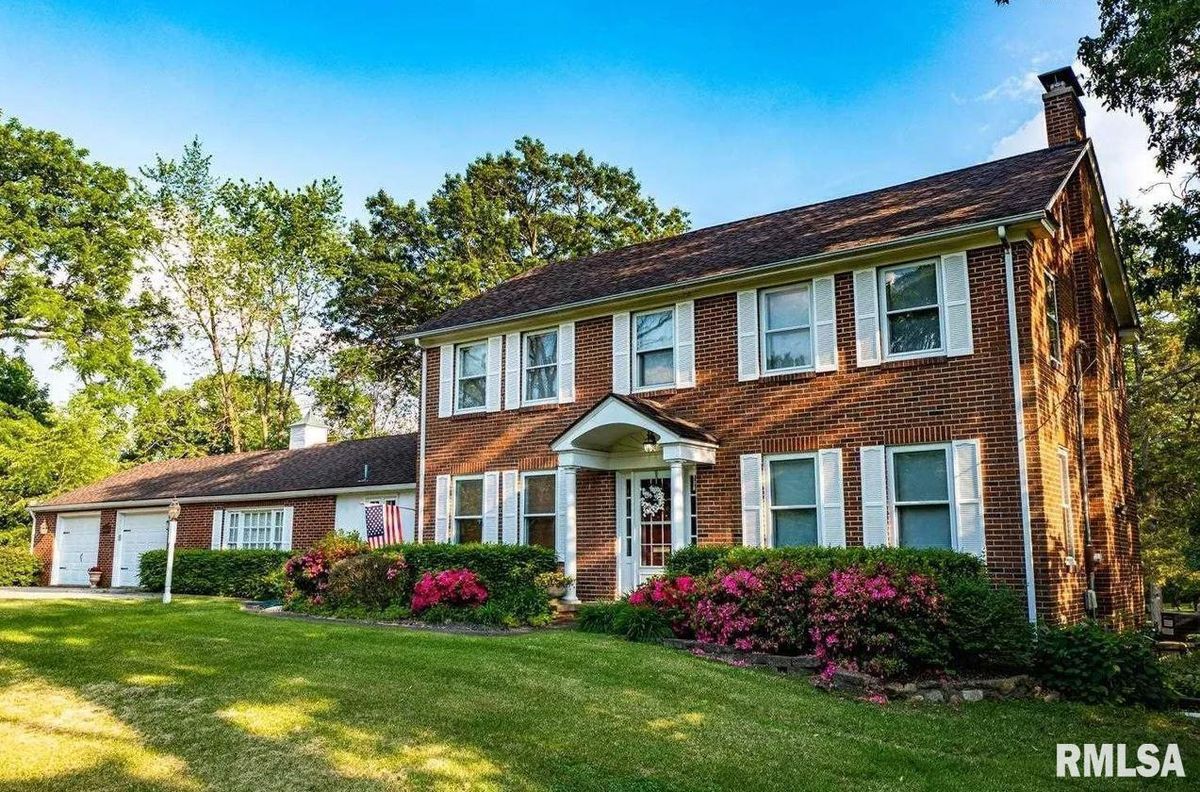 321 Boone Street, Salem, IL 62881